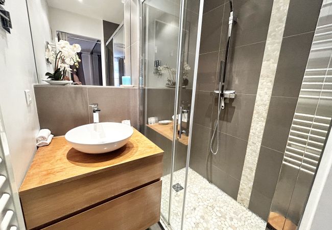 Appartement à Nice - BB OT Balcon Etats Unis - Promenade des Anglais Appartement à Nice - BB OT Balcon Etats Unis - Promenade des Anglais