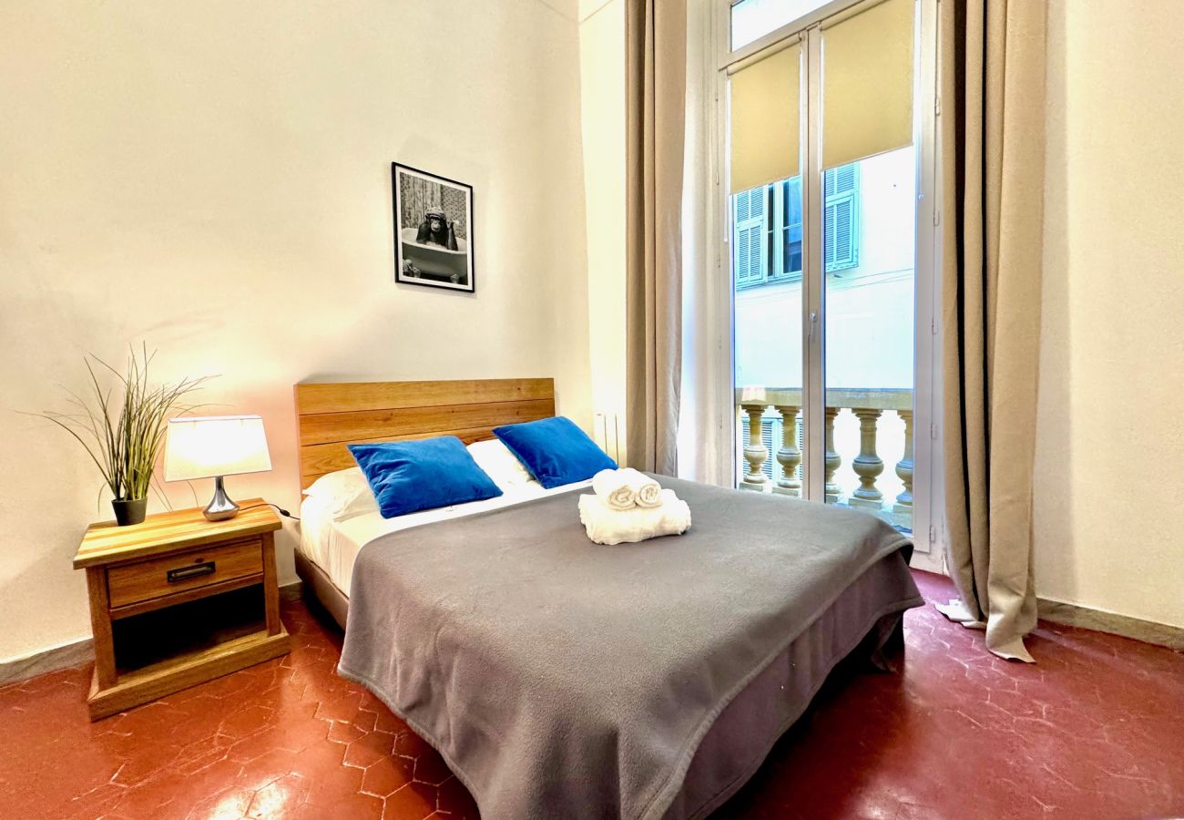 Appartement à Nice - C OT Pont Vieux 2 Old Town Promenade Anglais Appartement à Nice - C OT Pont Vieux 2 Old Town Promenade Anglais