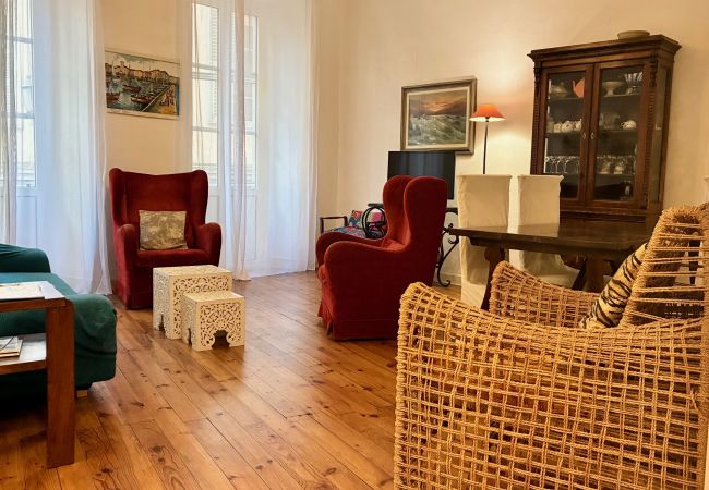 Appartement à Nice - CC OT Jean Jaures 1 Masséna Promenade Angla
