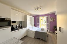Studio à Nice - AA OT Maison Linda -Vue Mer / Promenade des Angl