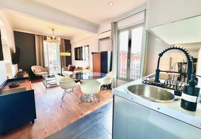 Appartement à Nice - B OT Le Petit Balcon de l'Opéra - Old Town Promena Appartement à Nice - B OT Le Petit Balcon de l'Opéra - Old Town Promena