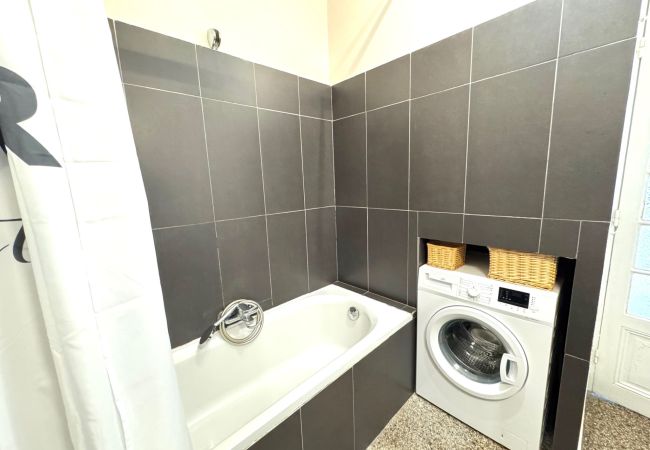 Appartamento a Nice - BB G Balcon Excelsior 1 Grimaldi Promenade Angla Appartamento a Nice - BB G Balcon Excelsior 1 Grimaldi Promenade Angla