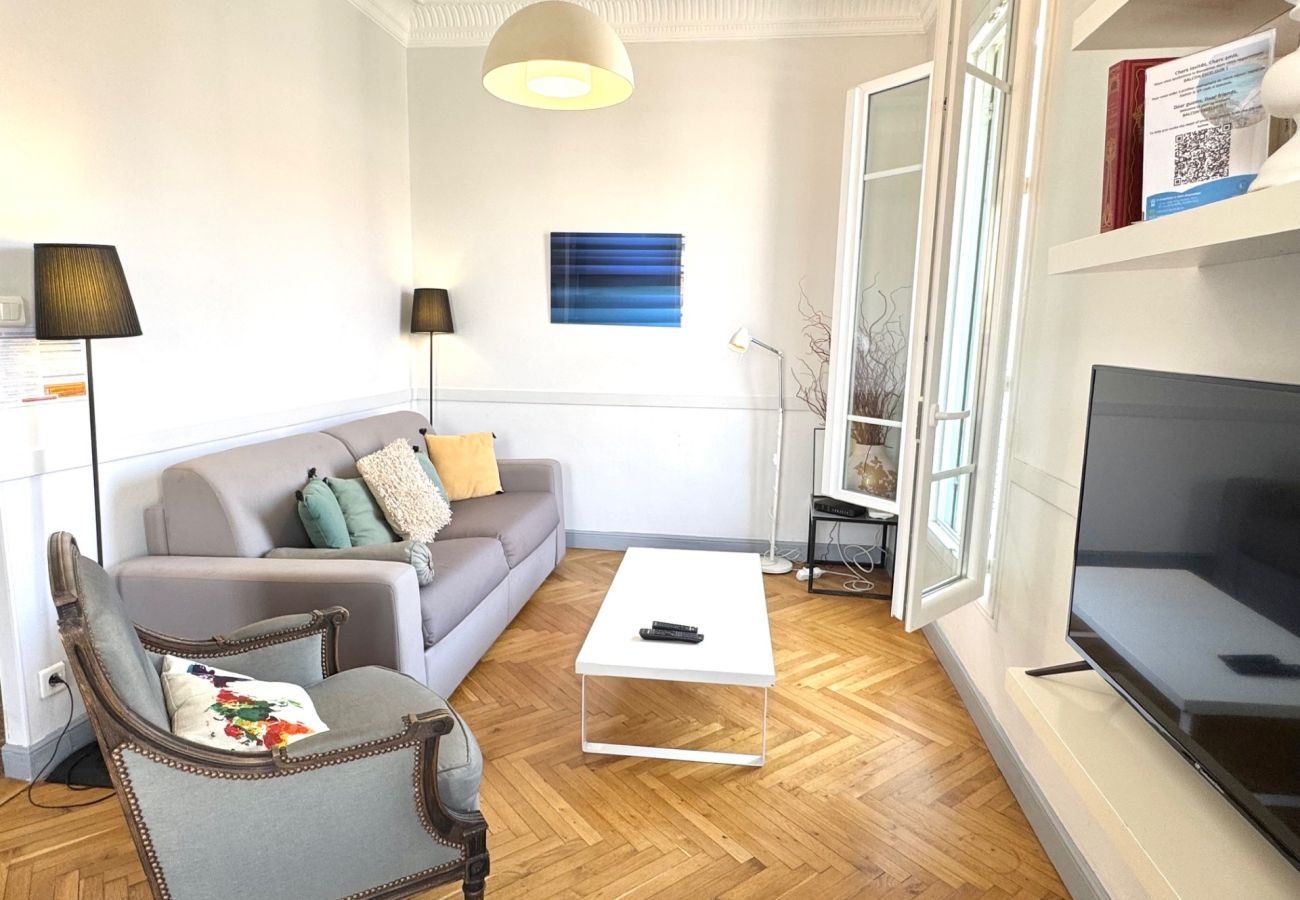 Appartamento a Nice - BB G Balcon Excelsior 1 Grimaldi Promenade Angla Appartamento a Nice - BB G Balcon Excelsior 1 Grimaldi Promenade Angla