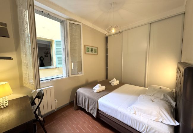Appartamento a Nice - B OT - Vincent 1 - Old Town / Promenade des Anglai Appartamento a Nice - B OT - Vincent 1 - Old Town / Promenade des Anglai