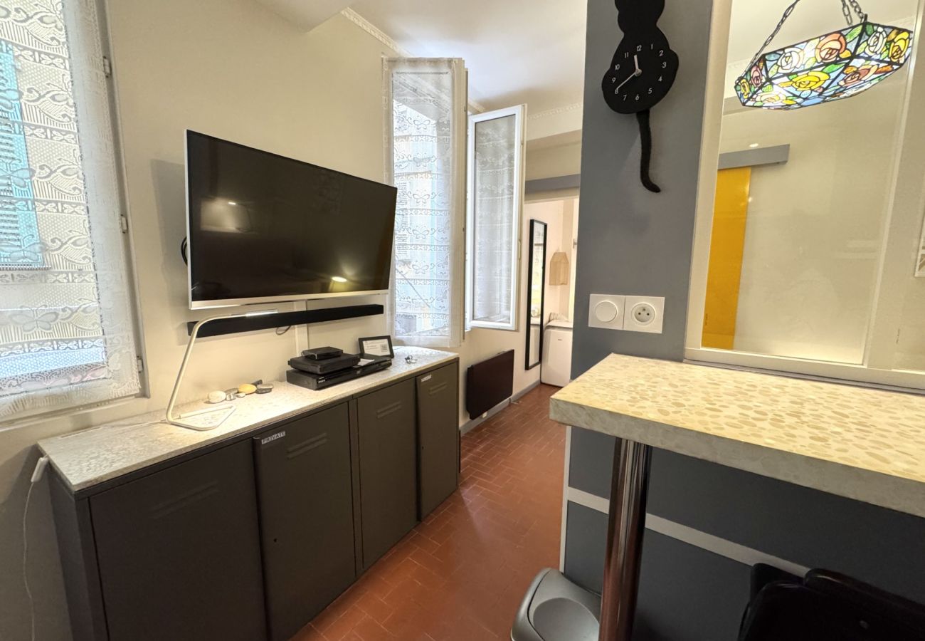 Appartamento a Nice - B OT - Vincent 1 - Old Town / Promenade des Anglai Appartamento a Nice - B OT - Vincent 1 - Old Town / Promenade des Anglai