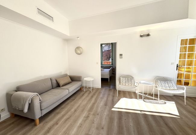  a Nice - CC OT L'atelier du Collet - OLD Town/Promenade des