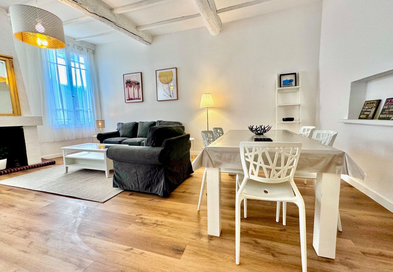 Appartamento a Nice - CC OT Maison de la Poissonnerie - Old Town - Prome Appartamento a Nice - CC OT Maison de la Poissonnerie - Old Town - Prome
