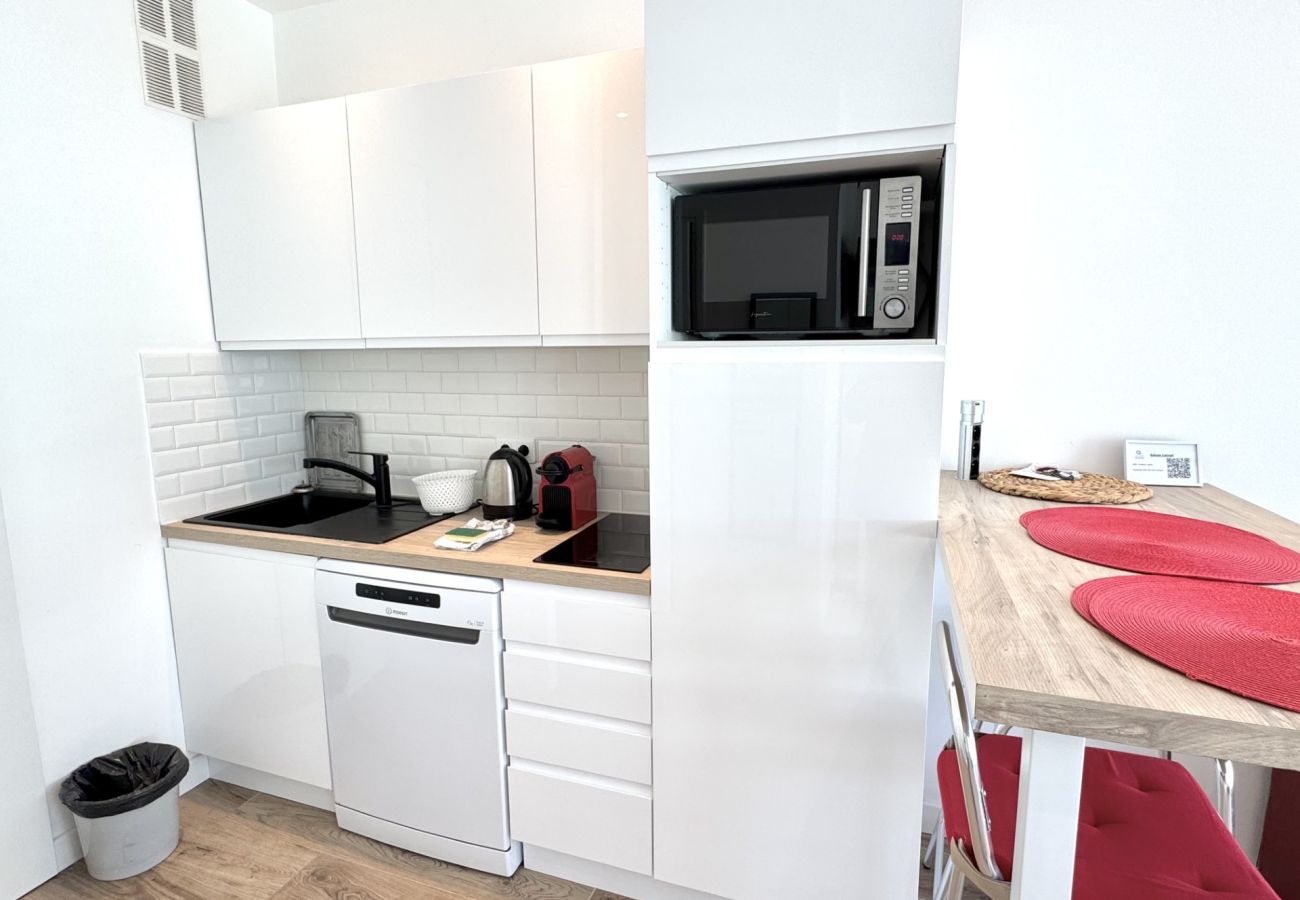 Studio a Nice - AA G Balcon Lenval - Promenade des Anglais Studio a Nice - AA G Balcon Lenval - Promenade des Anglais