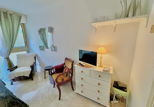 Studio a Nice - A G Cocon Massenet - Grimaldi - Promenade des Angl Studio a Nice - A G Cocon Massenet - Grimaldi - Promenade des Angl