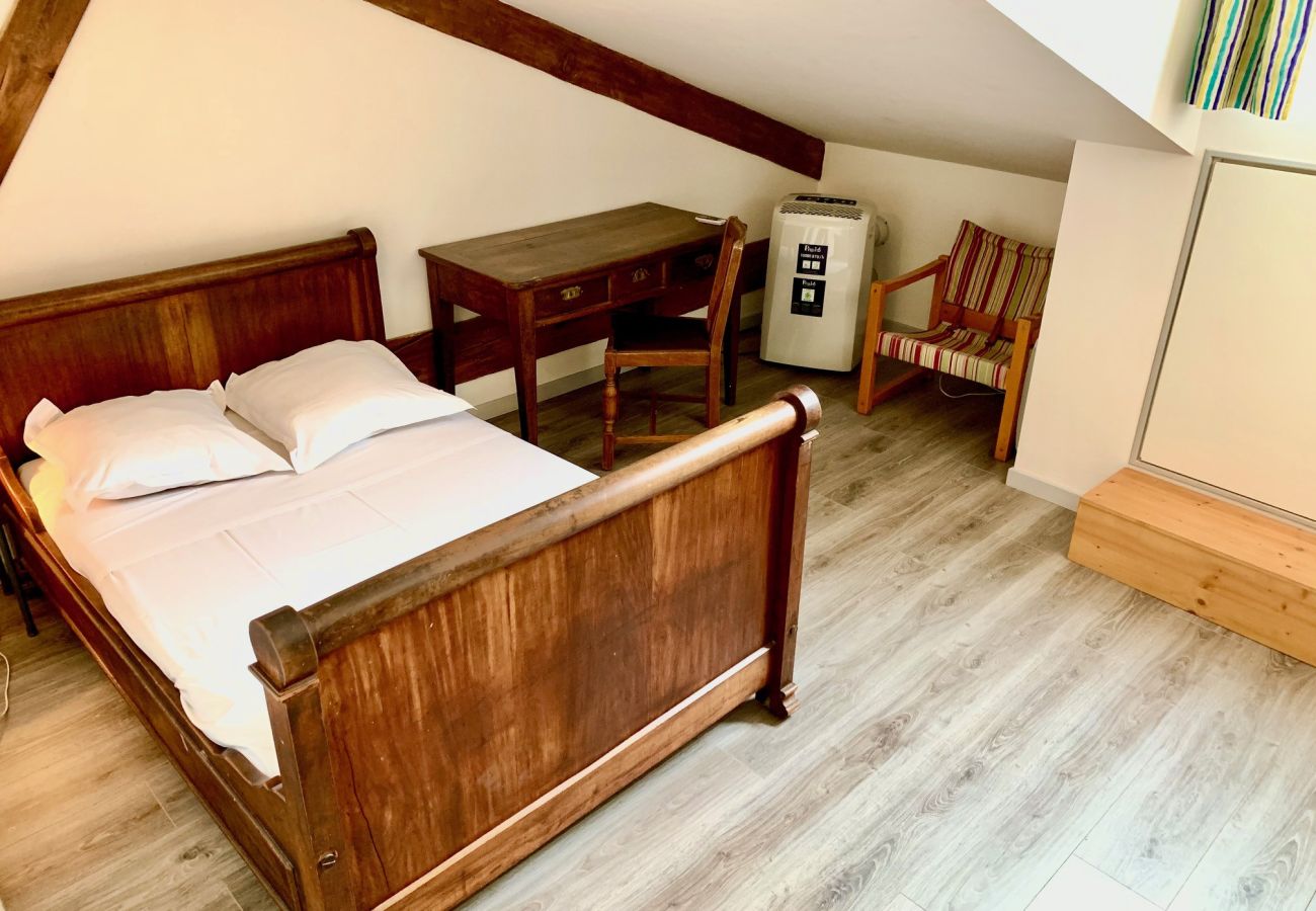 Appartamento a Nice - E OP Duplex d'Antoine Old Port - Old Town Appartamento a Nice - E OP Duplex d'Antoine Old Port - Old Town