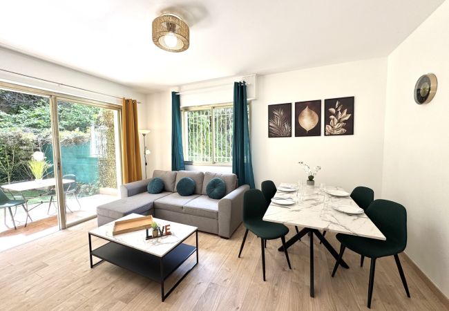  a Nice - CC G Le Jardin du Mont Rabeau