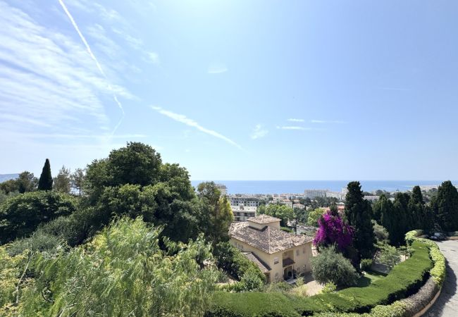 Appartamento a Nice - CCC G La Terrasse de Clairefontaine -Swimming pool Appartamento a Nice - CCC G La Terrasse de Clairefontaine -Swimming pool