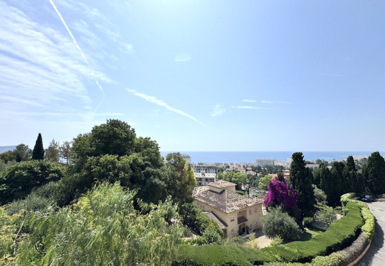 Appartamento a Nice - CCC G La Terrasse de Clairefontaine -Swimming pool Appartamento a Nice - CCC G La Terrasse de Clairefontaine -Swimming pool