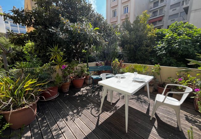 Studio a Nice - AA G Terrasse Esprit 2 Grimaldi Promenade des Angl