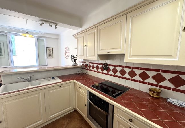 Apartment in Nice - C OT Barillerie 4 Old Town Promenade Anglais Apartment in Nice - C OT Barillerie 4 Old Town Promenade Anglais