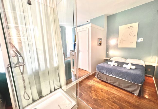 Studio in Nice - AA G Terrasse Esprit Grimaldi Promenade Anglais Studio in Nice - AA G Terrasse Esprit Grimaldi Promenade Anglais