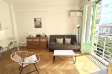 Apartment in Nice - B G La Résidence-Grimaldi Promenade Anglais