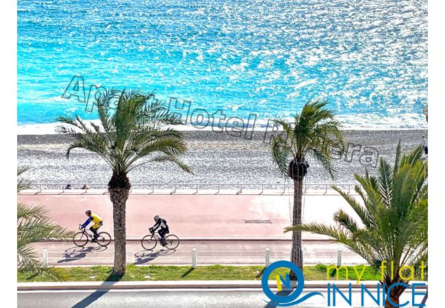  in Nice - AA G Balcon Vague Bleue / Promenade des Anglais