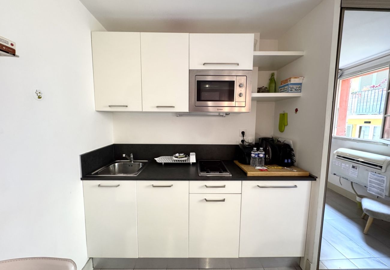Studio in Nice - A OT Malonat 3 - Old Town / Promenade des Anglais Studio in Nice - A OT Malonat 3 - Old Town / Promenade des Anglais