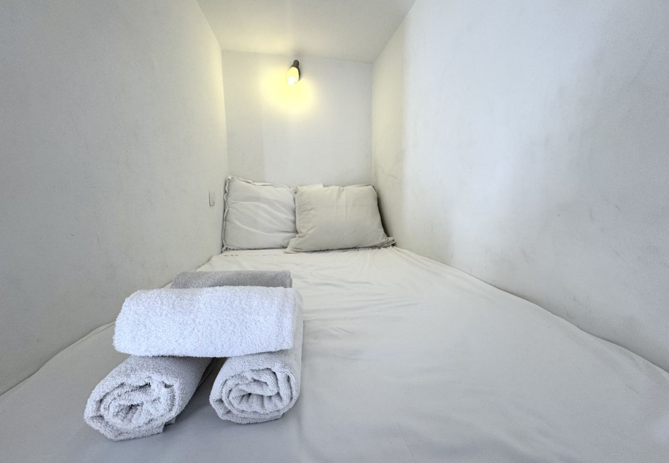 Apartment in Nice - B OT Barillerie 12 / Old Town - Promenade Anglais Apartment in Nice - B OT Barillerie 12 / Old Town - Promenade Anglais