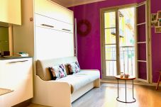 Studio in Nice - AA OT Maison Linda -Vue Mer / Promenade des Angl