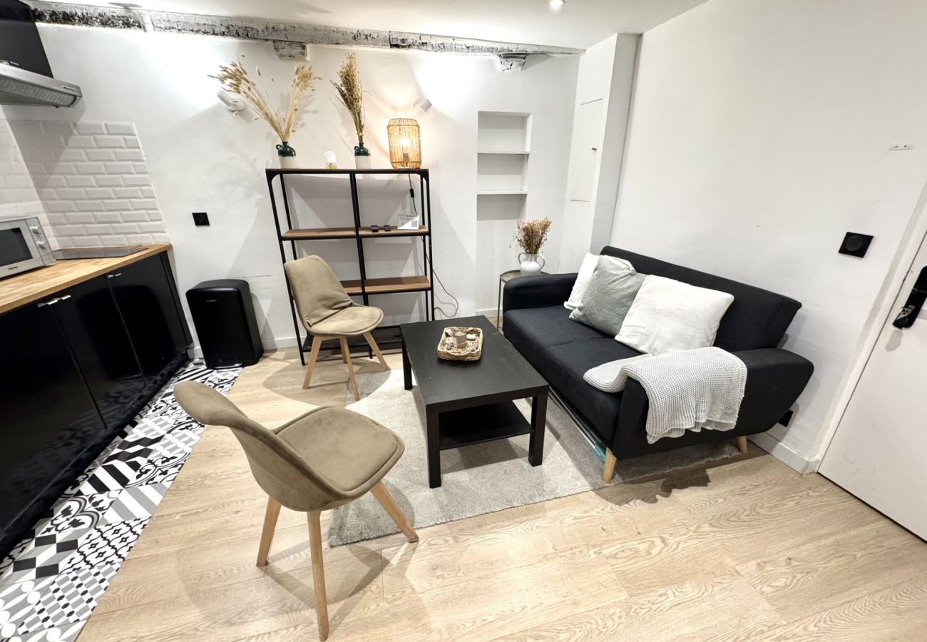 Apartment in Nice - B OT Le Cocon de la Prefecture - Old Town / Prom Apartment in Nice - B OT Le Cocon de la Prefecture - Old Town / Prom