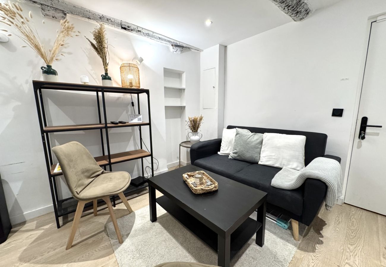 Apartment in Nice - B OT Le Cocon de la Prefecture - Old Town / Prom Apartment in Nice - B OT Le Cocon de la Prefecture - Old Town / Prom