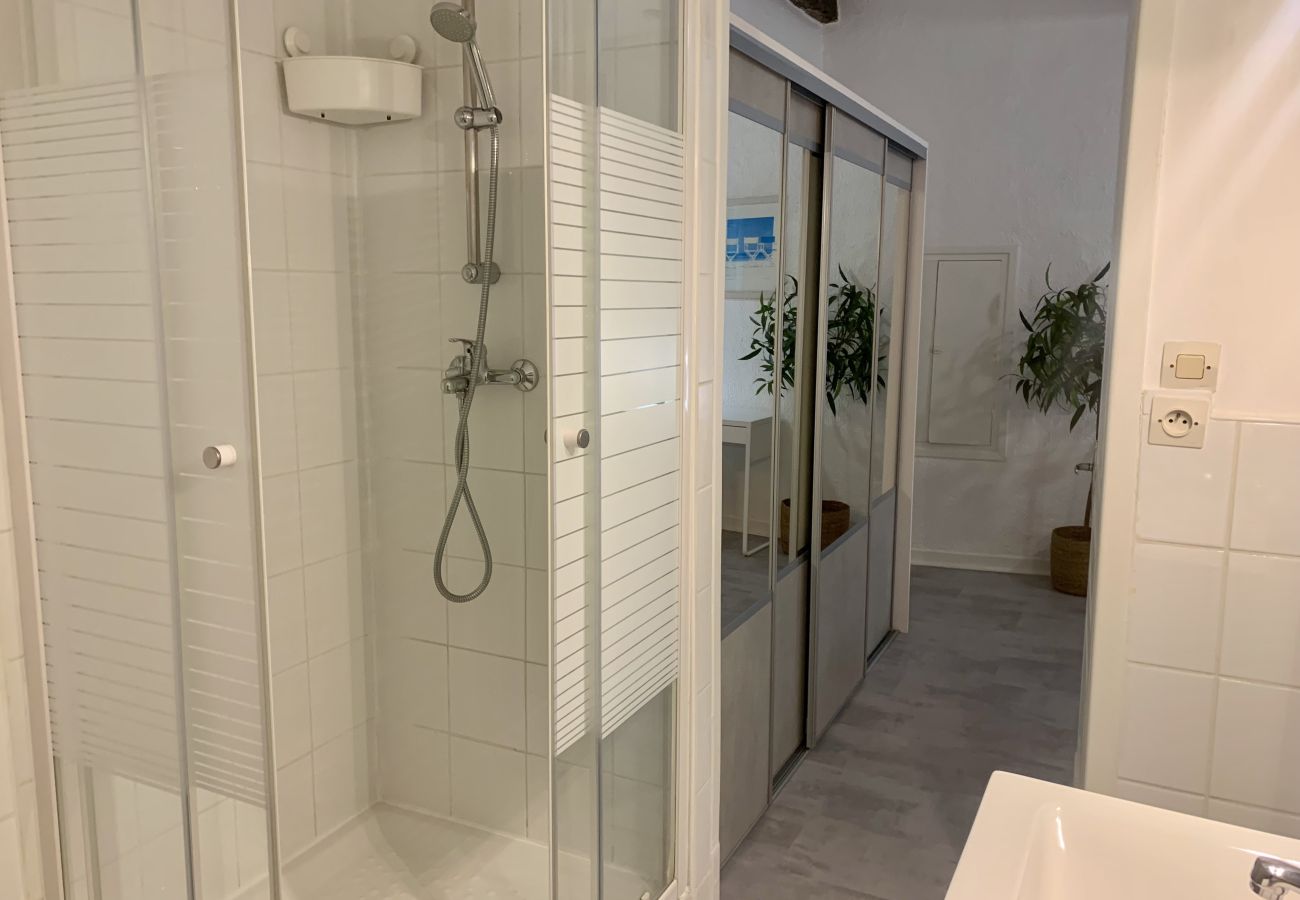 Studio in Nice - AA OT Cocon de Gilly Vieux Nice - Promenade des An Studio in Nice - AA OT Cocon de Gilly Vieux Nice - Promenade des An