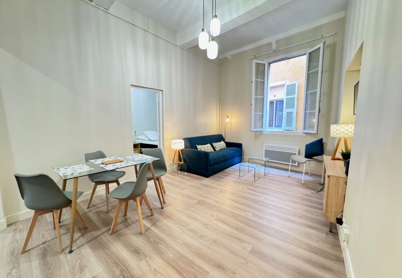 Apartment in Nice - B OT Cocon du Moulin - Old Town Promenade des Angl Apartment in Nice - B OT Cocon du Moulin - Old Town Promenade des Angl