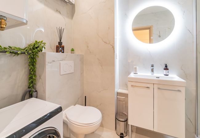 Apartment in Nice - B G Cocon Meyerbeer - Grimaldi Promenade des Angla Apartment in Nice - B G Cocon Meyerbeer - Grimaldi Promenade des Angla