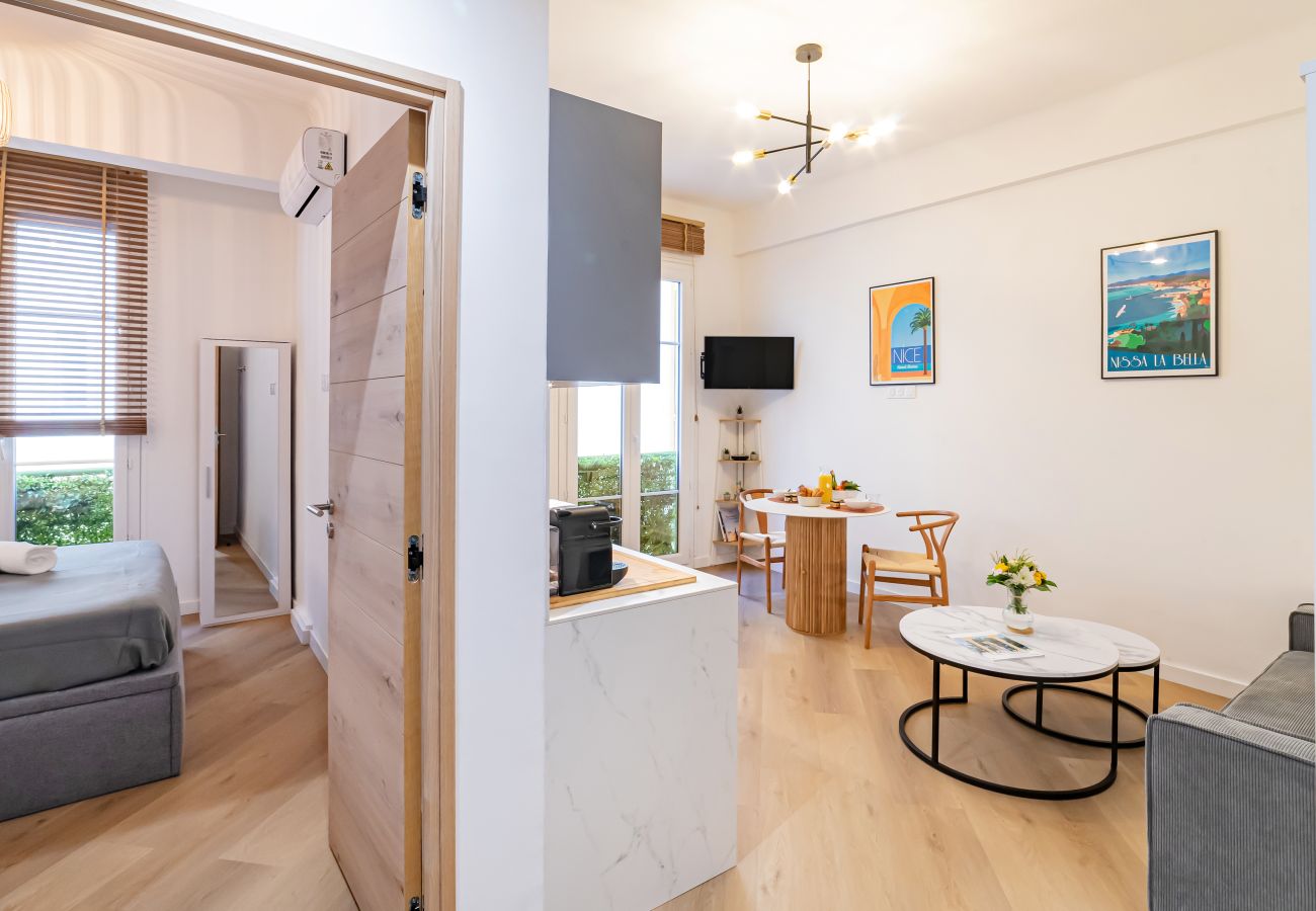 Apartment in Nice - B G Cocon Meyerbeer - Grimaldi Promenade des Angla Apartment in Nice - B G Cocon Meyerbeer - Grimaldi Promenade des Angla