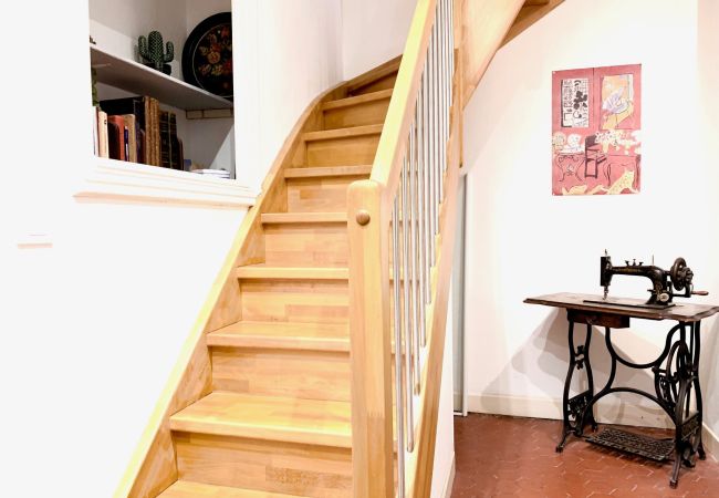 Apartment in Nice - E OP Duplex d'Antoine Old Port - Old Town Apartment in Nice - E OP Duplex d'Antoine Old Port - Old Town
