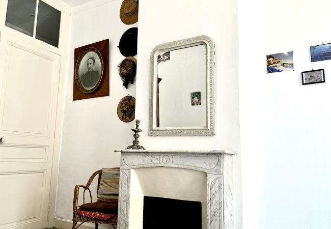 Apartment in Nice - E OP Duplex d'Antoine Old Port - Old Town Apartment in Nice - E OP Duplex d'Antoine Old Port - Old Town