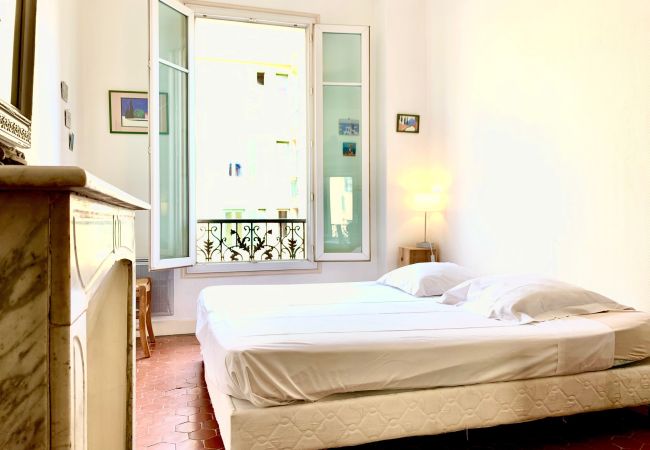 Apartment in Nice - E OP Duplex d'Antoine Old Port - Old Town Apartment in Nice - E OP Duplex d'Antoine Old Port - Old Town