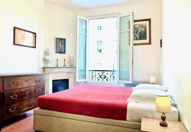 Apartment in Nice - E OP Duplex d'Antoine Old Port - Old Town Apartment in Nice - E OP Duplex d'Antoine Old Port - Old Town