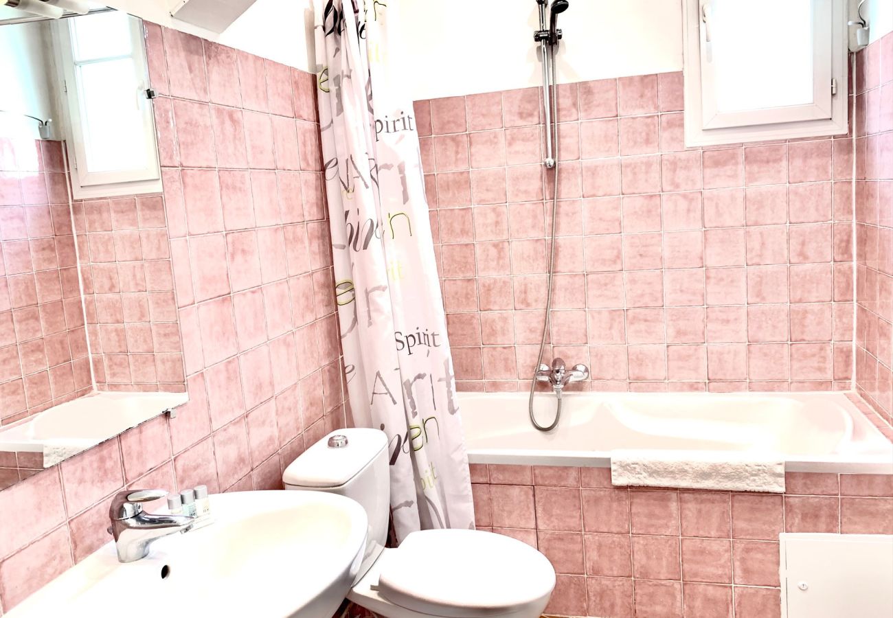Apartment in Nice - E OP Duplex d'Antoine Old Port - Old Town Apartment in Nice - E OP Duplex d'Antoine Old Port - Old Town