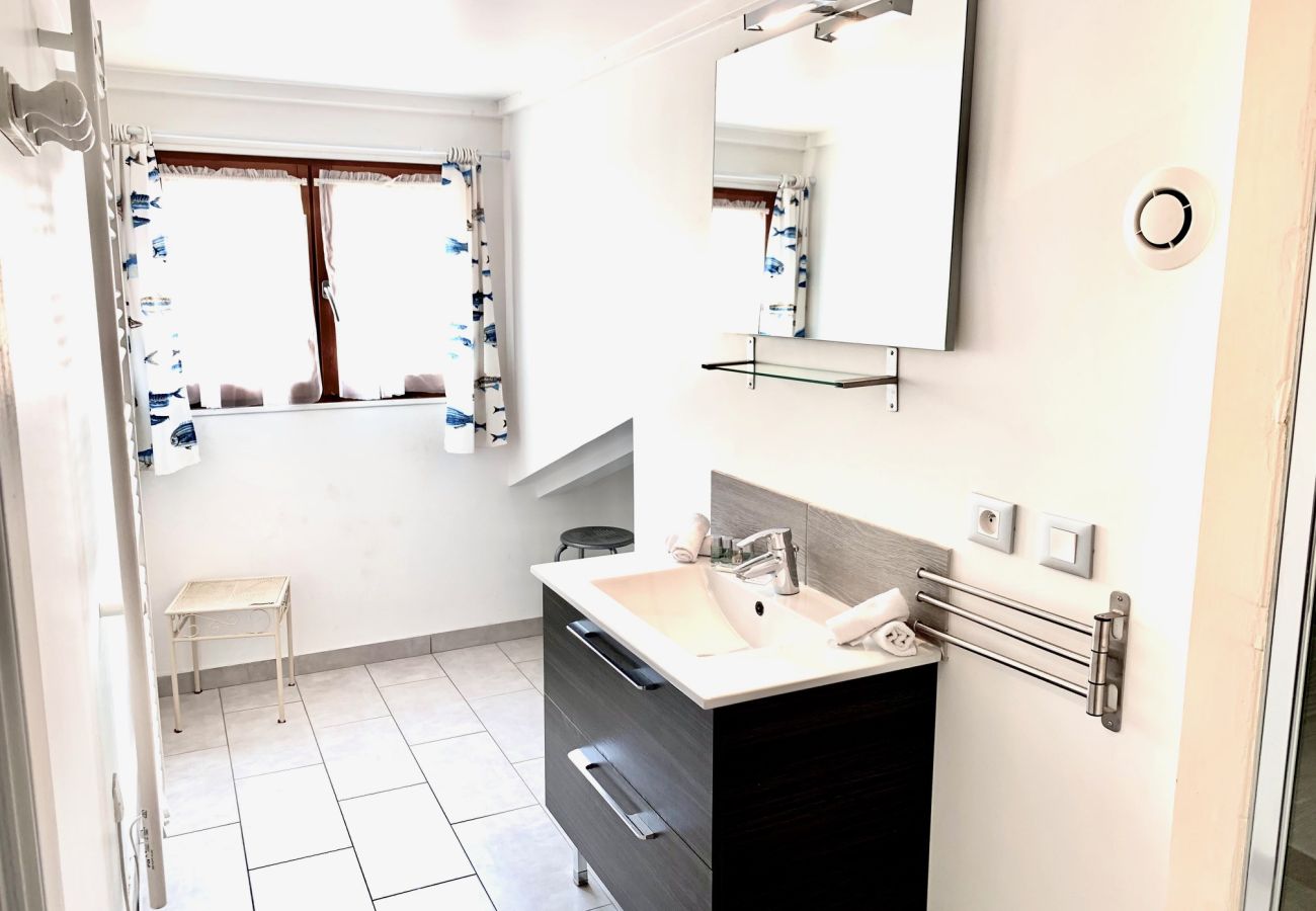 Apartment in Nice - E OP Duplex d'Antoine Old Port - Old Town Apartment in Nice - E OP Duplex d'Antoine Old Port - Old Town