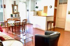 Apartment in Nice - E OP Duplex d'Antoine Old Port - Old Town