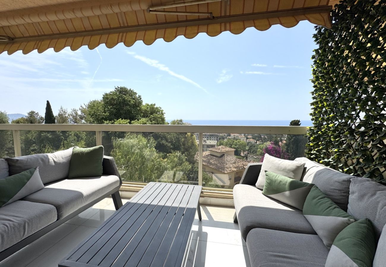Apartment in Nice - CCC G La Terrasse de Clairefontaine -Swimming pool Apartment in Nice - CCC G La Terrasse de Clairefontaine -Swimming pool