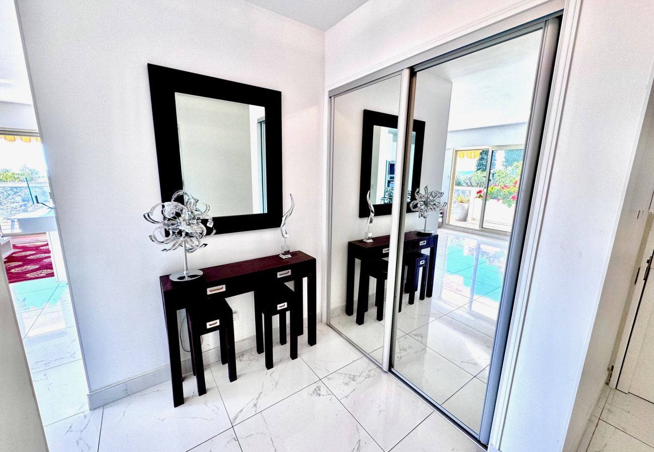 Apartment in Nice - CCC G La Terrasse de Clairefontaine -Swimming pool Apartment in Nice - CCC G La Terrasse de Clairefontaine -Swimming pool